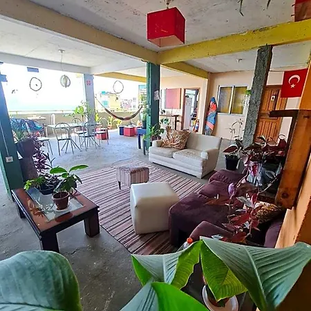 Hostel Sol & Mar-3